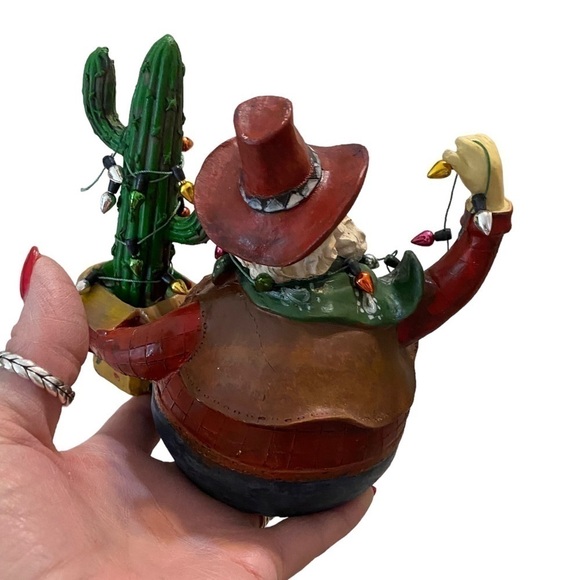 Cowboy, Southwest Christmas, Santa cactus shelf sitter - Picture 5 of 5